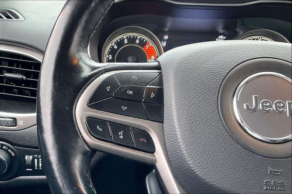 used 2021 Jeep Cherokee car, priced at $16,868