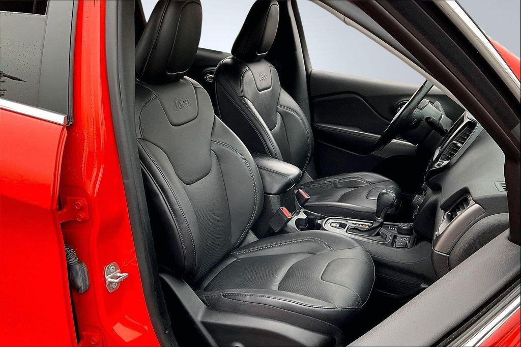 used 2021 Jeep Cherokee car, priced at $16,868