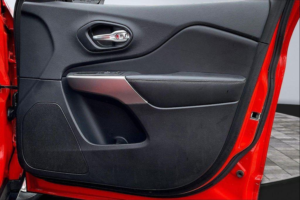 used 2021 Jeep Cherokee car, priced at $16,868