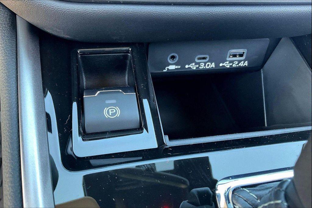 new 2025 Subaru Legacy car, priced at $30,020