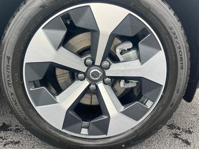 new 2026 Volvo XC40 car, priced at $50,150