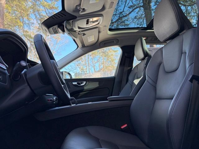 used 2023 Volvo XC60 car, priced at $32,886