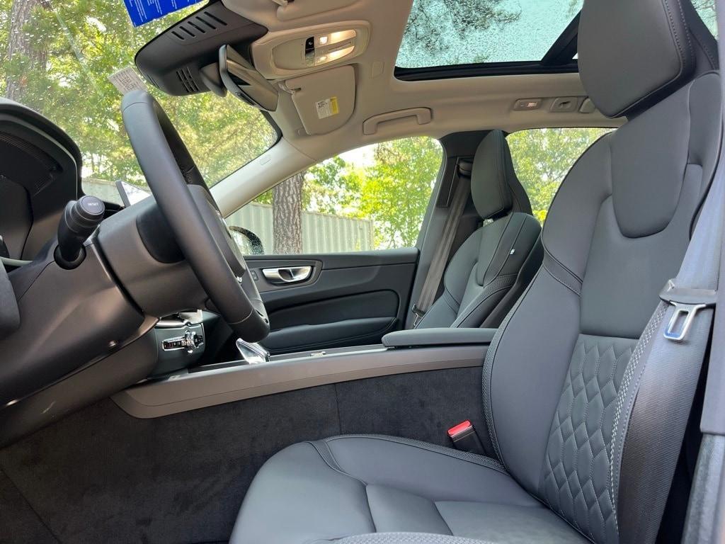 new 2026 Volvo XC60 car, priced at $55,985