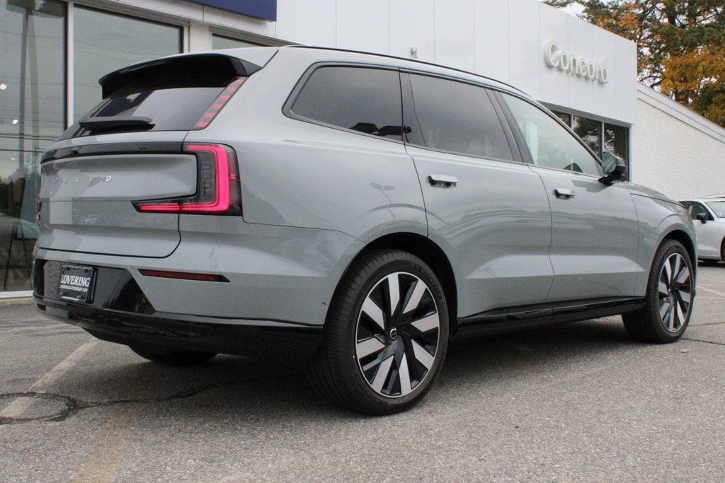 new 2025 Volvo EX90 car, priced at $78,788