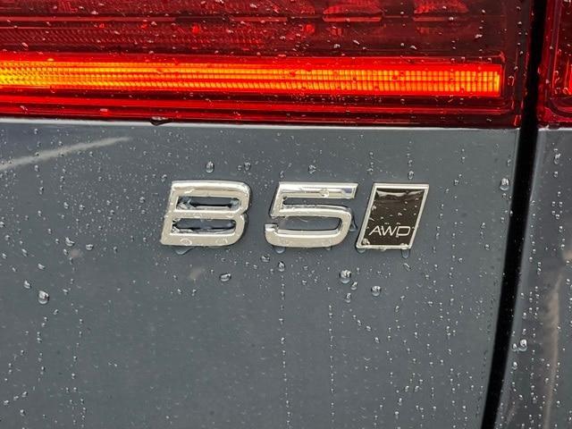 new 2026 Volvo XC60 car, priced at $70,015