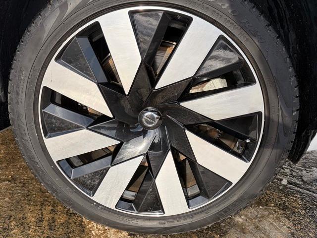 used 2024 Volvo XC90 Recharge Plug-In Hybrid car, priced at $53,233