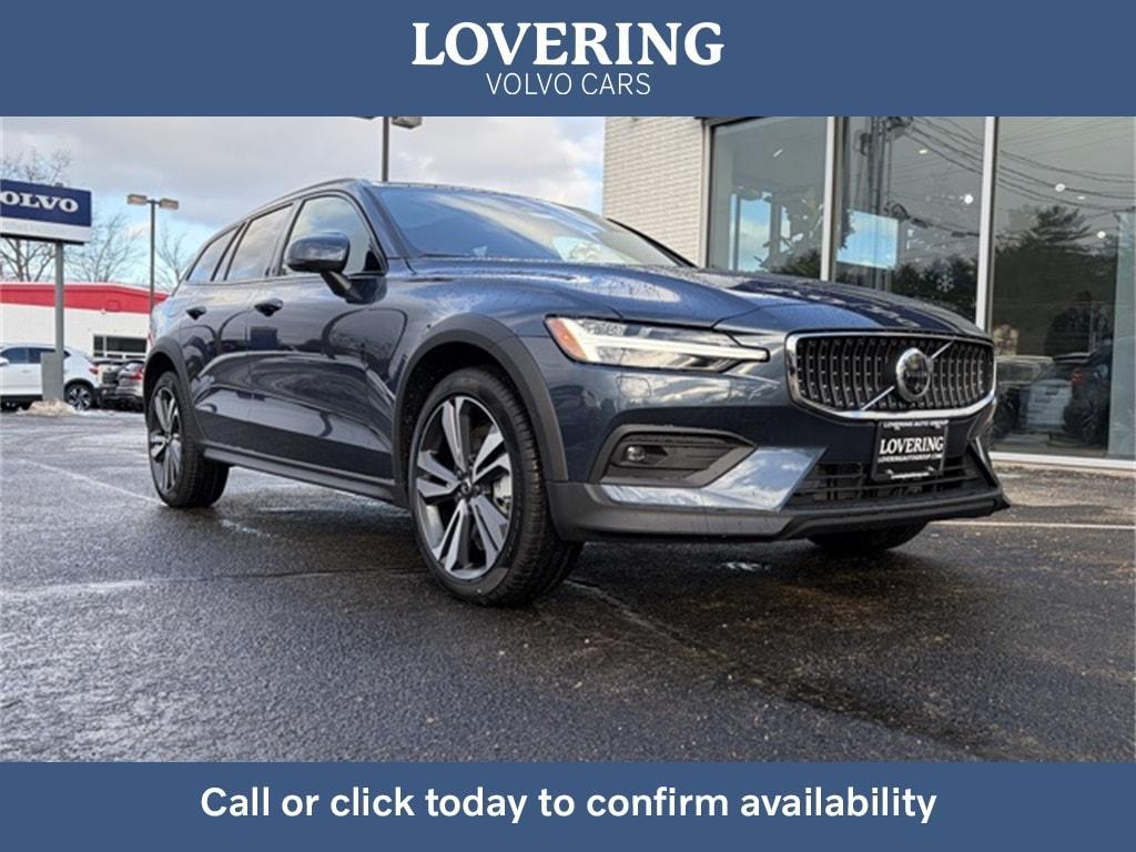 new 2026 Volvo V60 Cross Country car, priced at $56,220