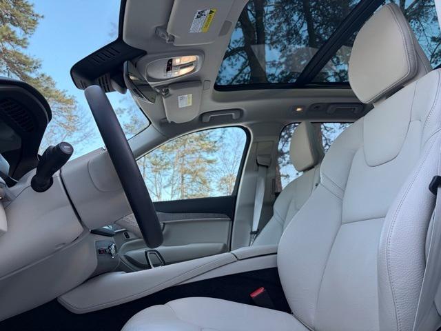used 2024 Volvo XC90 Recharge Plug-In Hybrid car, priced at $50,399