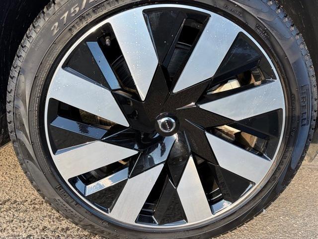 used 2024 Volvo XC90 Recharge Plug-In Hybrid car, priced at $50,399