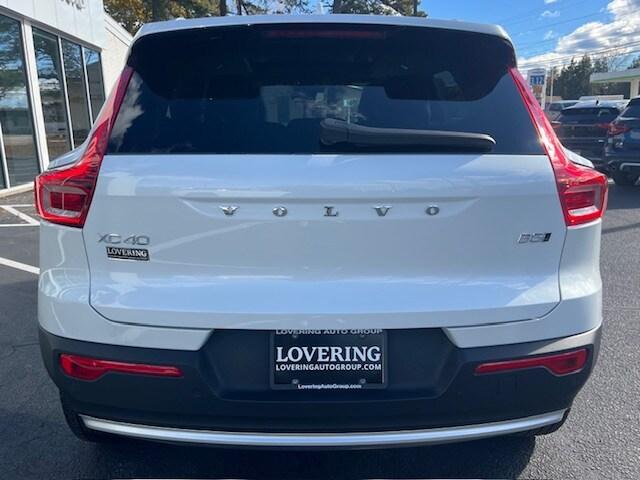 new 2025 Volvo XC40 car, priced at $41,977