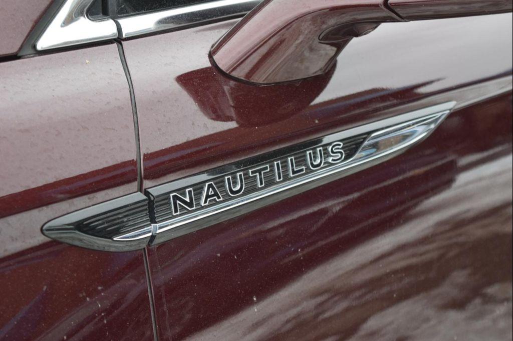 used 2019 Lincoln Nautilus car, priced at $19,995