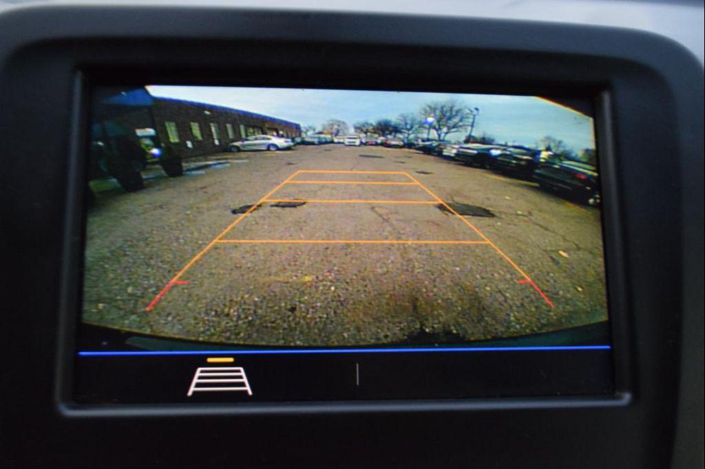 used 2021 Chevrolet Equinox car, priced at $11,500