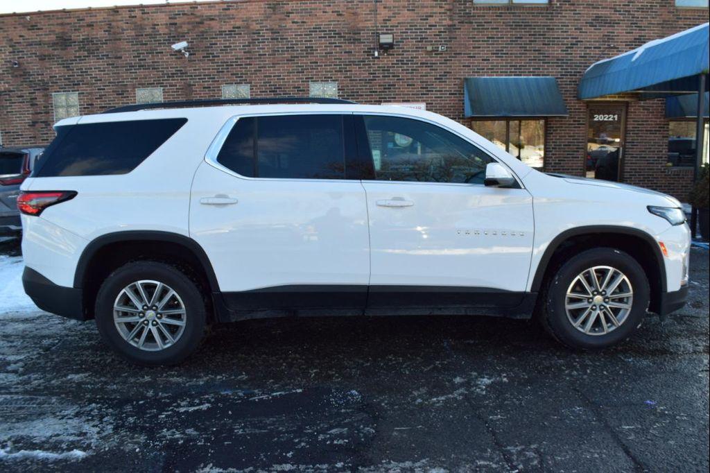 used 2023 Chevrolet Traverse car, priced at $22,995