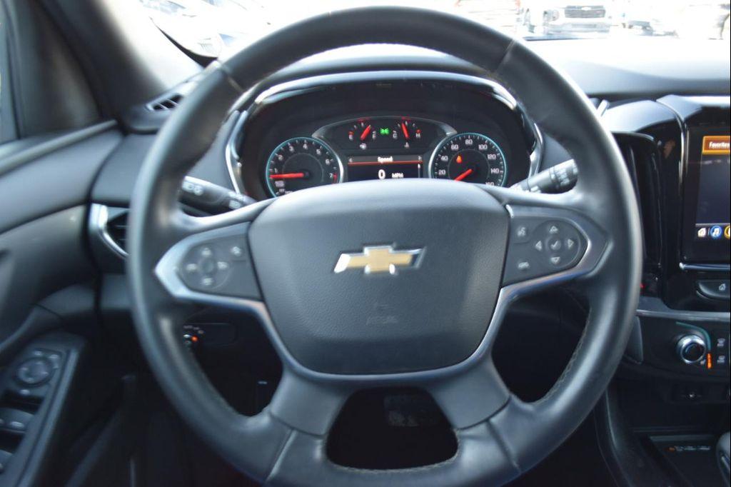used 2023 Chevrolet Traverse car, priced at $22,995