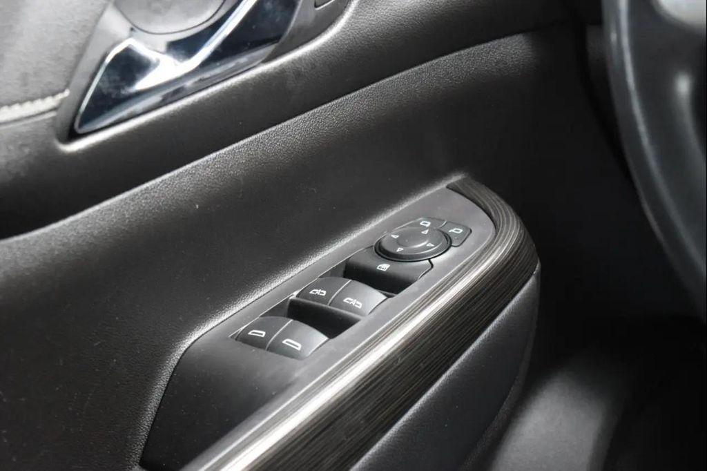 used 2021 GMC Acadia car, priced at $13,995