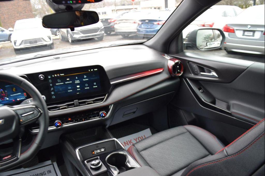 used 2025 Chevrolet Equinox car, priced at $22,995