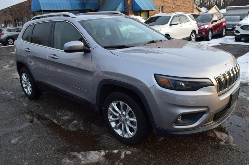 used 2019 Jeep Cherokee car, priced at $12,995