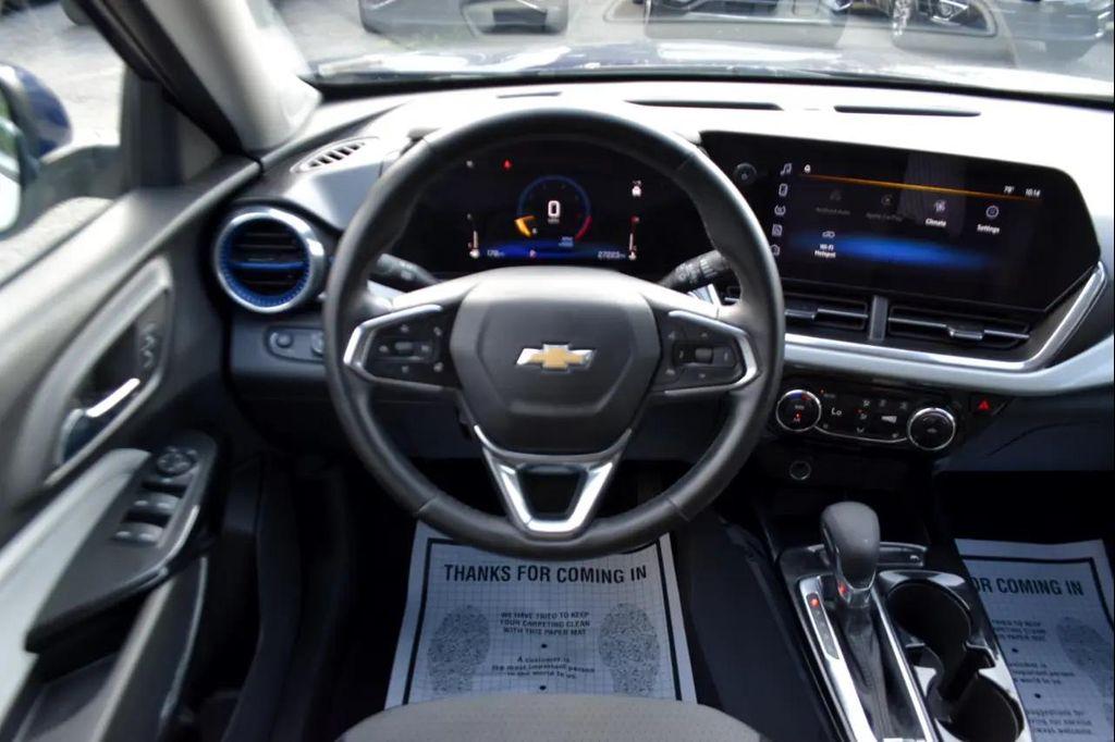 used 2024 Chevrolet Trax car, priced at $14,500