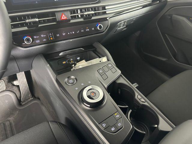 new 2026 Kia Sportage car, priced at $33,350