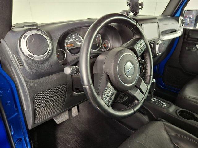 used 2015 Jeep Wrangler Unlimited car, priced at $14,900