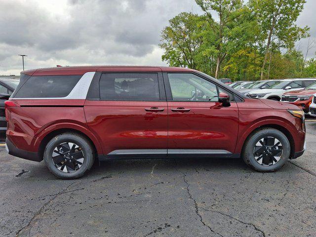 new 2026 Kia Carnival Hybrid car, priced at $40,050