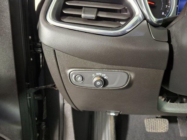 used 2021 Chevrolet Equinox car, priced at $15,900