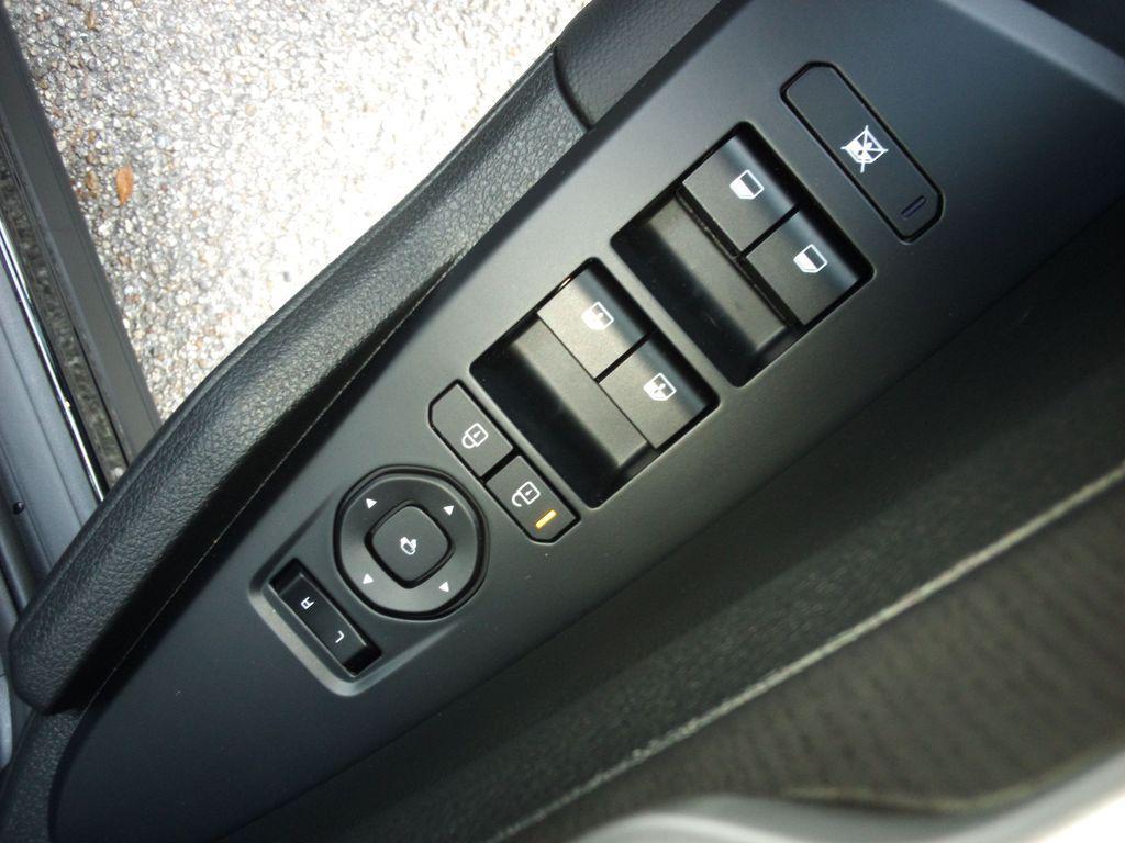 used 2026 Kia Sportage car, priced at $34,212