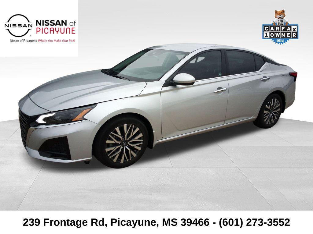 used 2023 Nissan Altima car, priced at $19,212