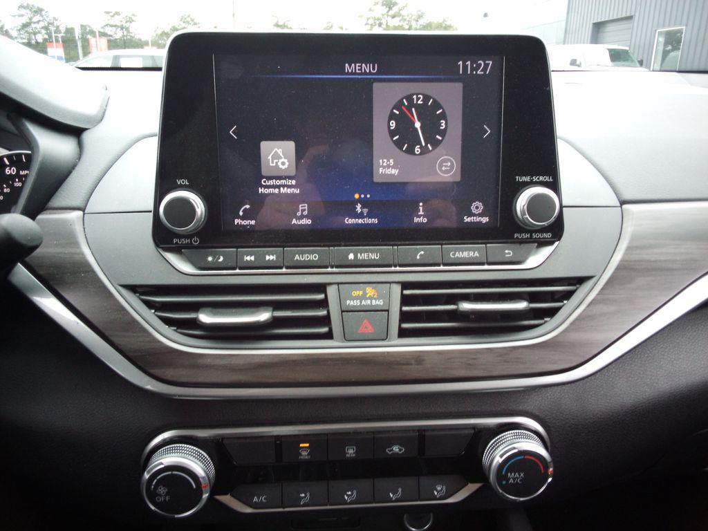 used 2023 Nissan Altima car, priced at $19,788