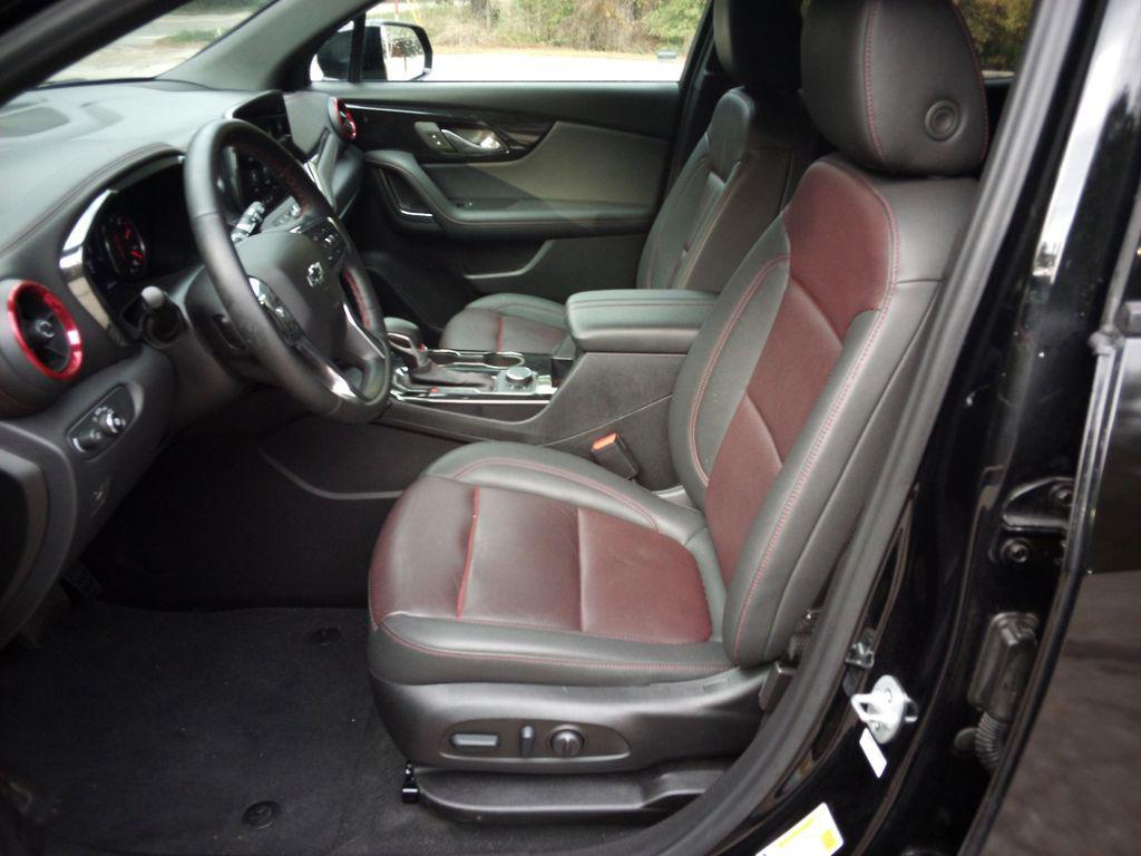 used 2025 Chevrolet Blazer car, priced at $33,917