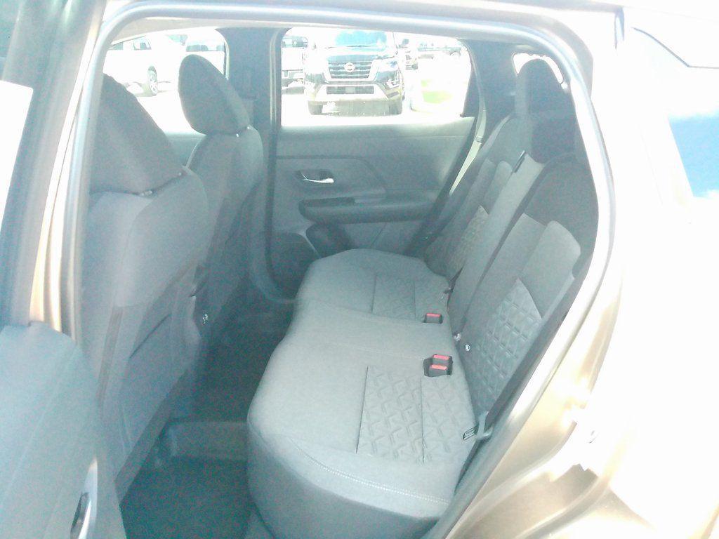 new 2025 Nissan Kicks car, priced at $26,026