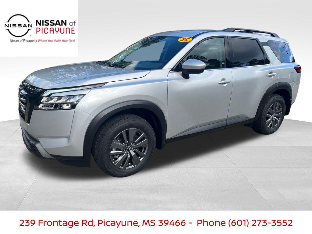 new 2025 Nissan Pathfinder car, priced at $37,040