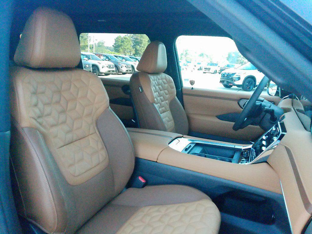 new 2025 Nissan Armada car, priced at $73,869