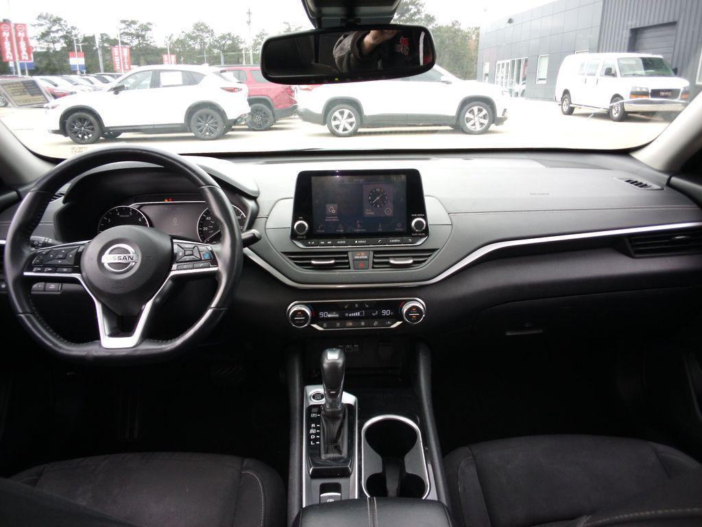 used 2020 Nissan Altima car, priced at $13,253