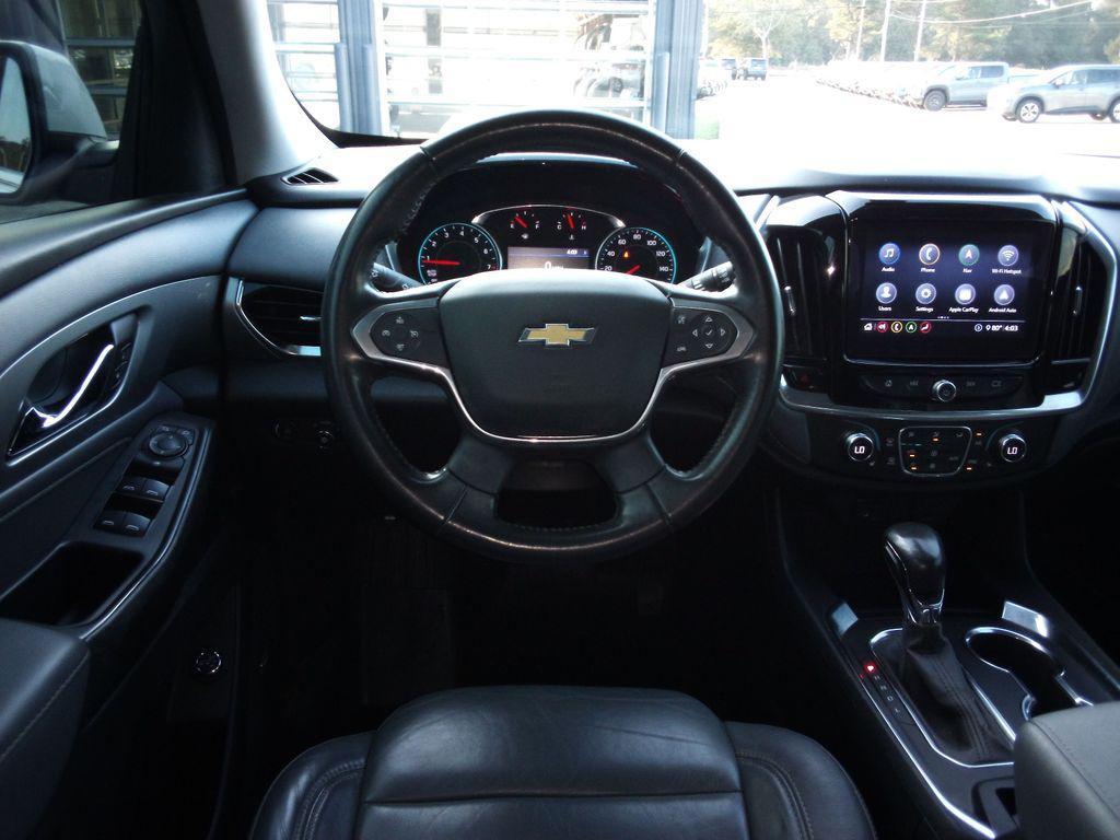 used 2021 Chevrolet Traverse car, priced at $18,725