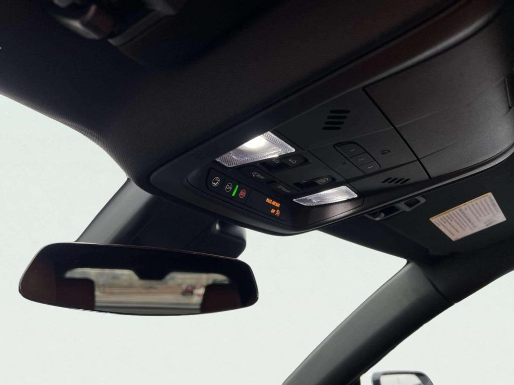 used 2023 Cadillac XT4 car, priced at $30,890