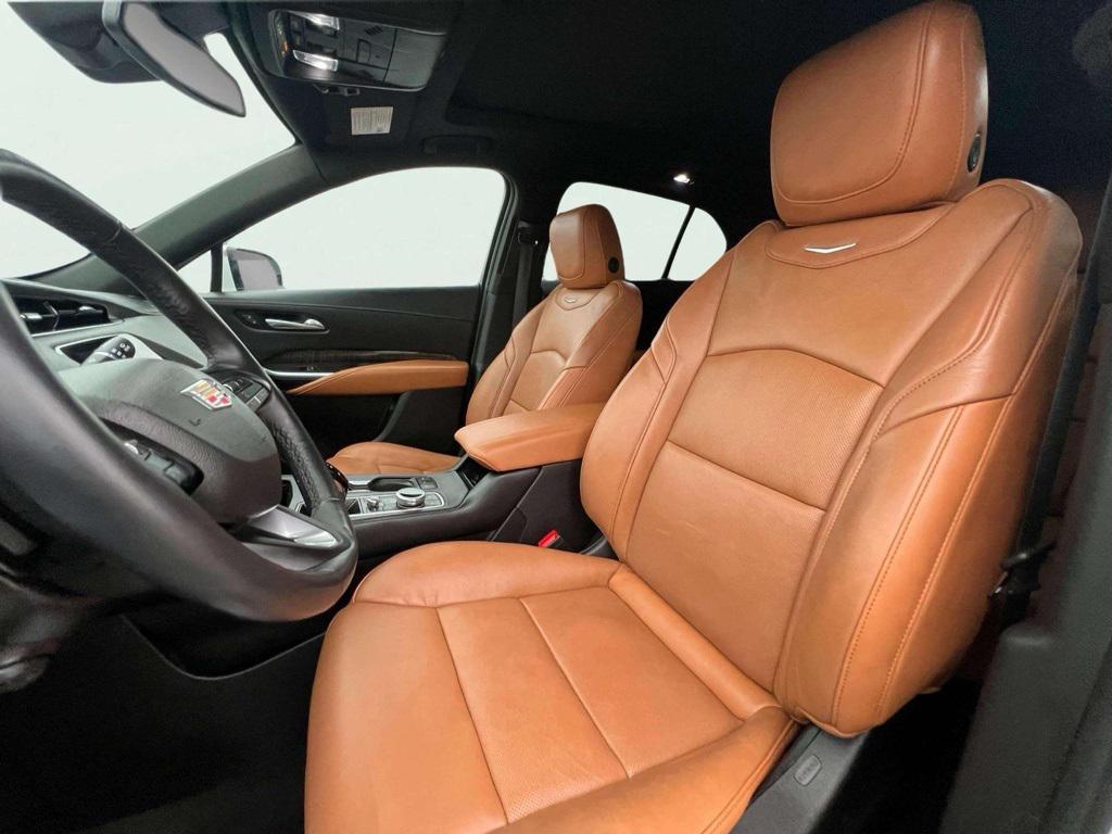 used 2023 Cadillac XT4 car, priced at $30,890