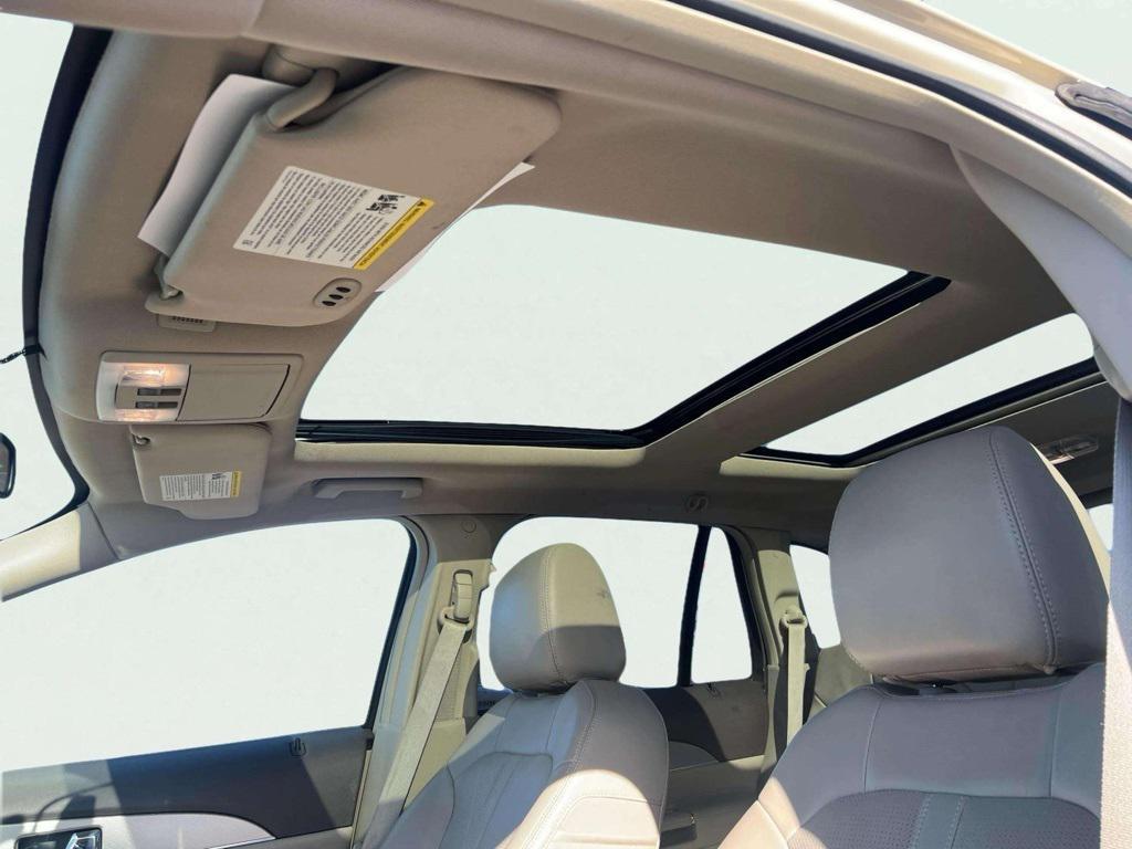 used 2014 Lincoln MKX car, priced at $10,997