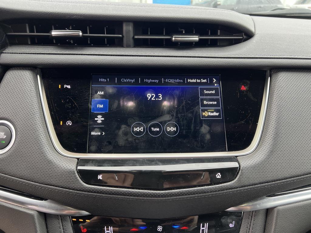 used 2025 Cadillac XT5 car, priced at $39,633