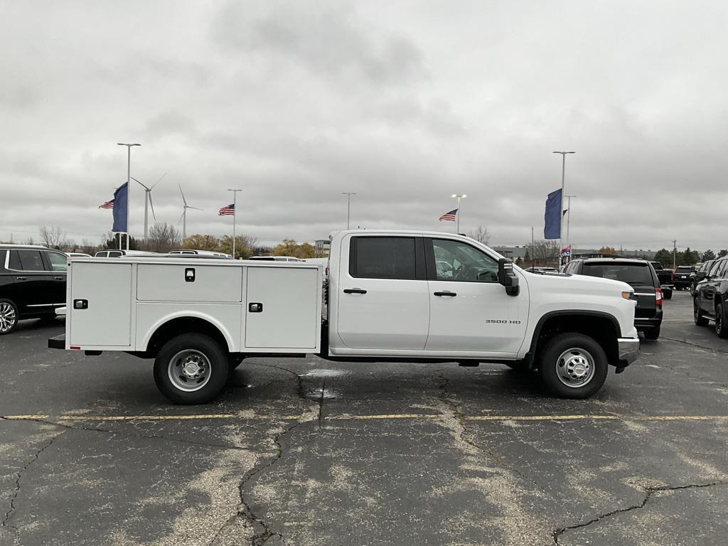 new 2024 Chevrolet Silverado 3500 car, priced at $68,555