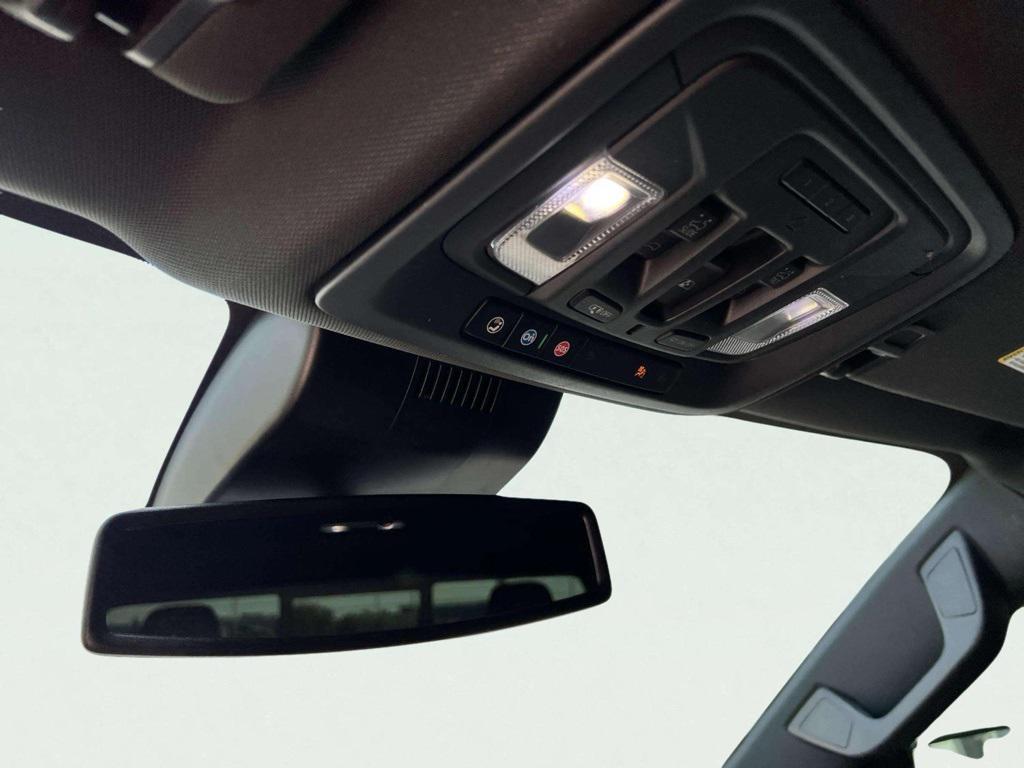 used 2022 GMC Sierra 1500 car, priced at $45,632