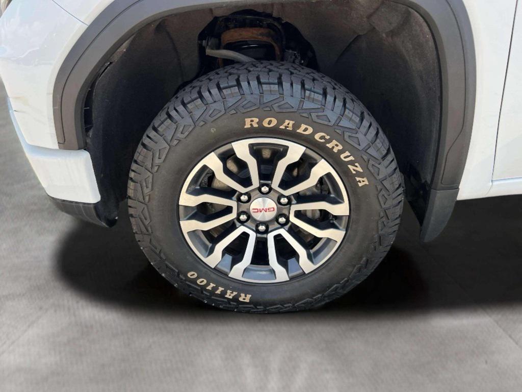 used 2022 GMC Sierra 1500 car, priced at $45,632