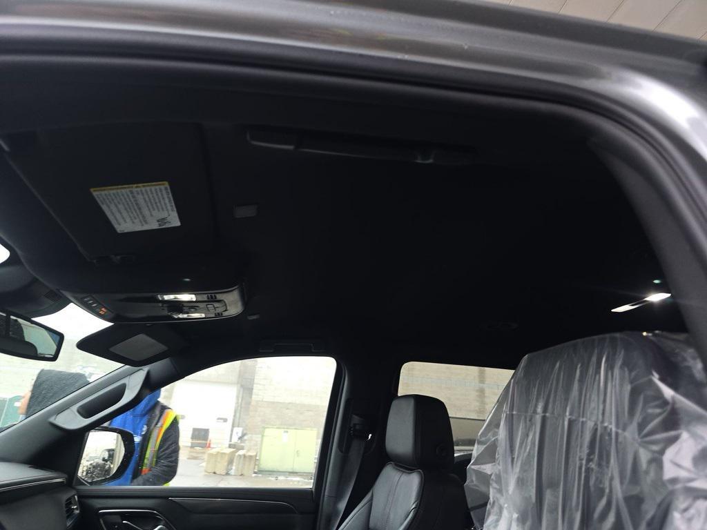 used 2024 Chevrolet Tahoe car, priced at $65,995