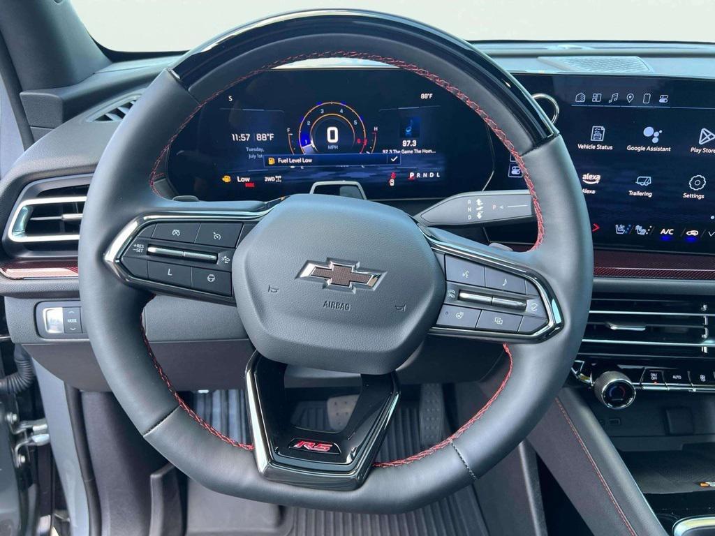 used 2024 Chevrolet Traverse car, priced at $50,672