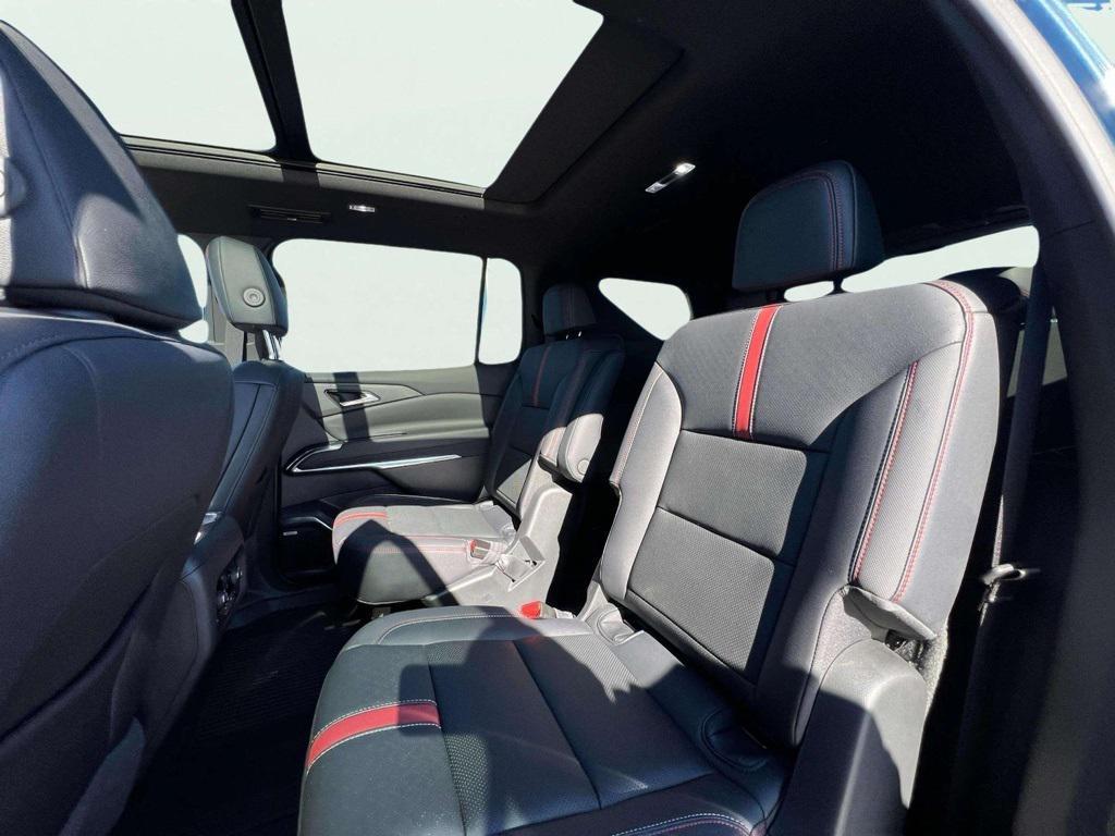 used 2024 Chevrolet Traverse car, priced at $49,442