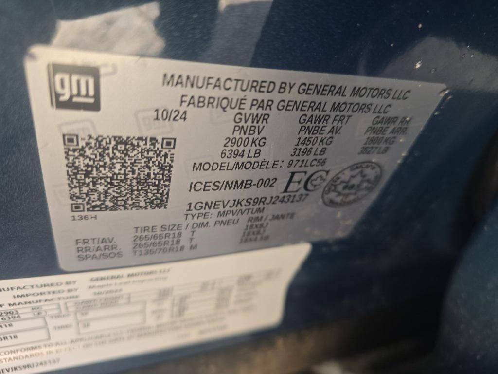 used 2024 Chevrolet Traverse car, priced at $44,896