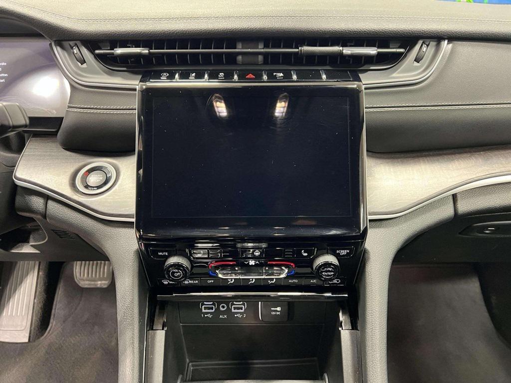 used 2023 Jeep Grand Cherokee car, priced at $32,623