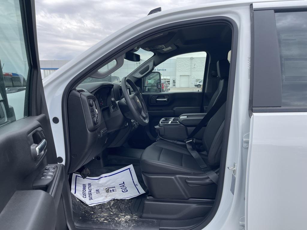 new 2025 Chevrolet Silverado 2500 car, priced at $60,175