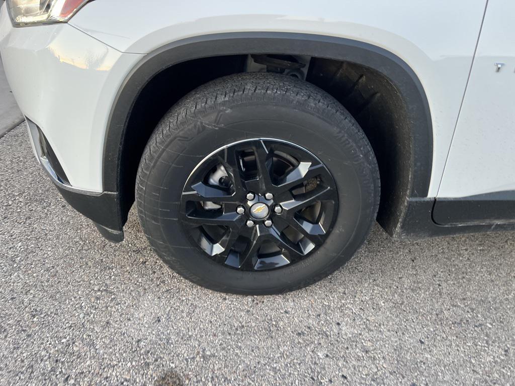 used 2021 Chevrolet Traverse car, priced at $28,997