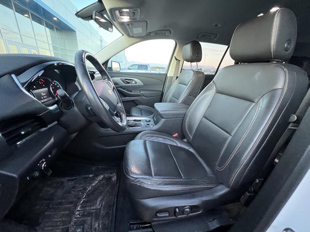 used 2021 Chevrolet Traverse car, priced at $28,997